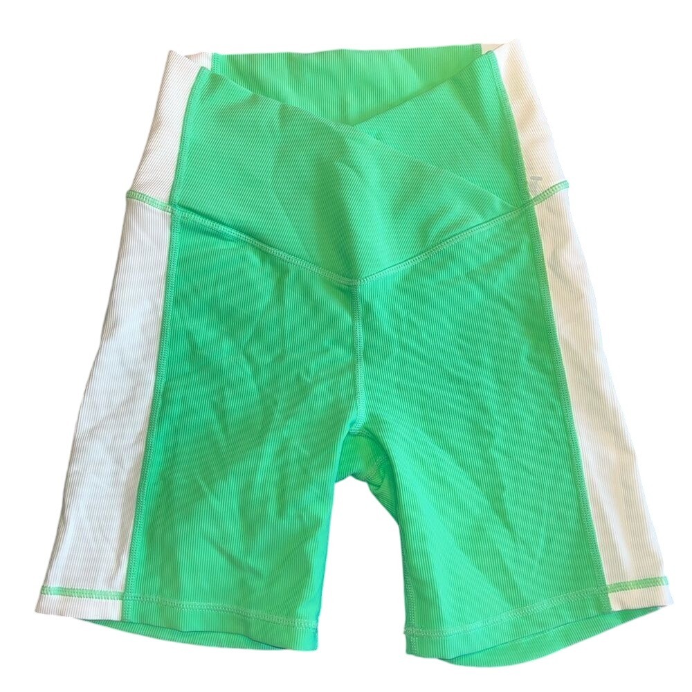 WILO Vibrant Green Workout Shorts High-Waisted Cycling Shorts Yoga Fitness F22